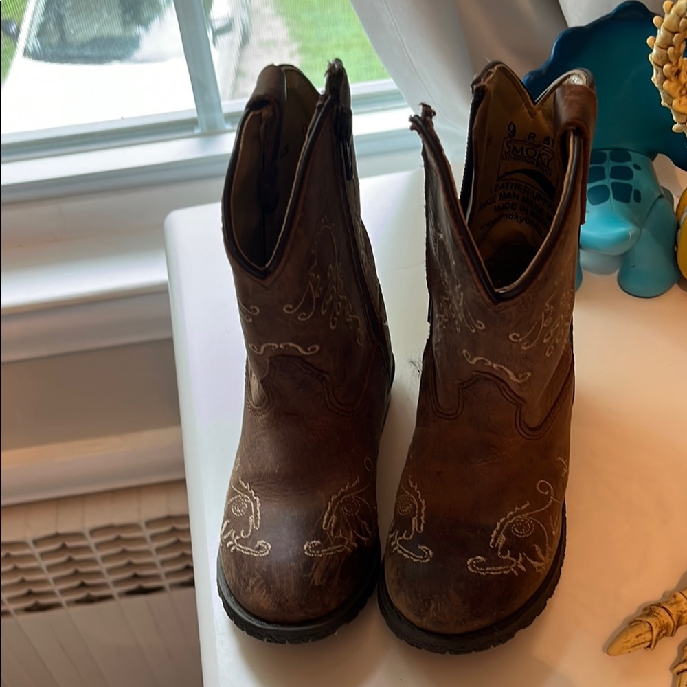 Kids Brown Cowboy Boots